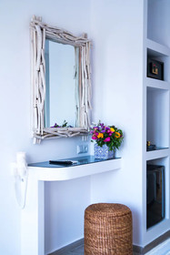 Dimele Rooms & Studios