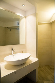 Dimele Rooms & Studios