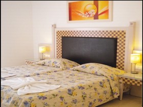Domna Hotel