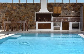 Elegant Villas & Suites
