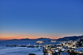 Elegant Villas & Suites