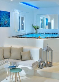 Elegant Villas & Suites