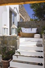 Elena Hotel