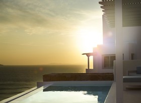 Epic Blue Luxury Hotel Suites & Villas Mykonos