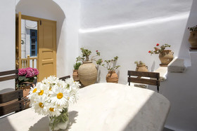 Erato Traditional Town House