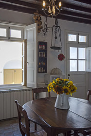 Erato Traditional Town House