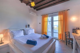 Golden Sunset Villas