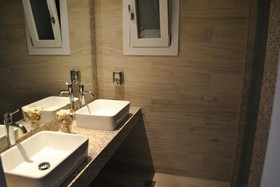Hotel Petinaros