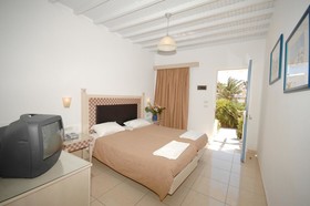 Hotel Petinaros