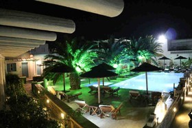 Hotel Petinaros