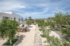 Ikies of Mykonos