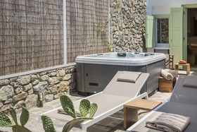 Klidon Dreamy Living Suites