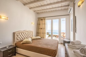 Manolia View