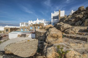 Manolia View