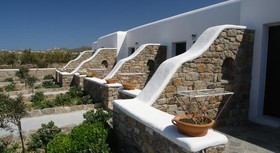 Maroulina's Boutique Studios And Apartments