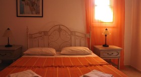 Maroulina's Boutique Studios And Apartments