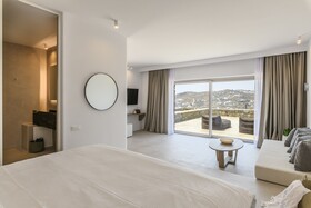 Muro Suites