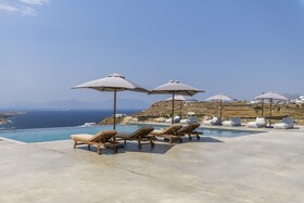 Muro Suites