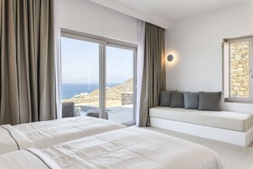 Muro Suites