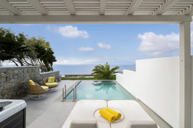 Myconian Korali Relais & Chateaux