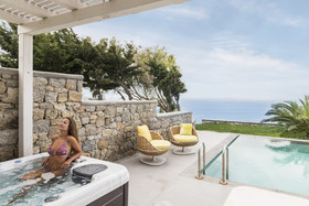 Myconian Korali Relais & Chateaux