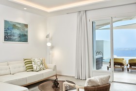 Myconian Korali Relais & Chateaux