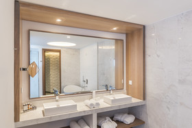 Myconian Korali Relais & Chateaux
