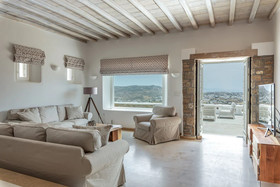 Mykonos Divino