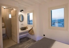 Mykonos High Cloe