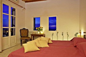 Paola’s Town Boutique Hotel