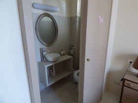 Paraportiani Guesthouse