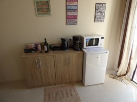 Paraportiani Guesthouse