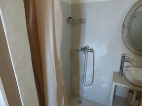 Paraportiani Guesthouse