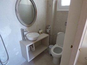 Paraportiani Guesthouse