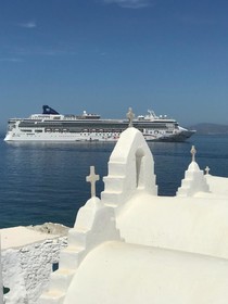 Paraportiani Guesthouse