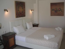 Mykonos Gem