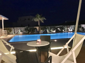 Queen Boutique Suites
