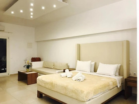 Queen Boutique Suites