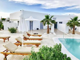 Queen Boutique Suites