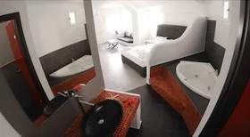 Queen Boutique Suites