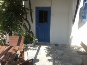 Rania Apartments Sea View Studios & Suites