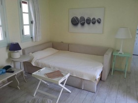 Rania Apartments Sea View Studios & Suites