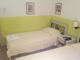 Rania Apartments Sea View Studios & Suites