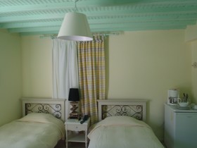 Rania Apartments Sea View Studios & Suites