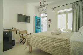 Seabed Suites