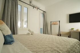 Seabed Suites
