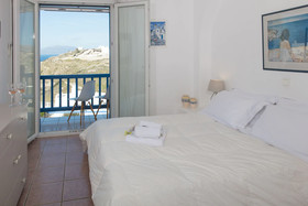 Serene Villa With Pool By Stylish Stays