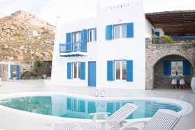 Serene Villa With Pool By Stylish Stays