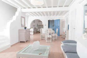 Serene Villa With Pool By Stylish Stays
