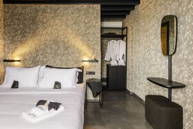 She Mykonos Hotel